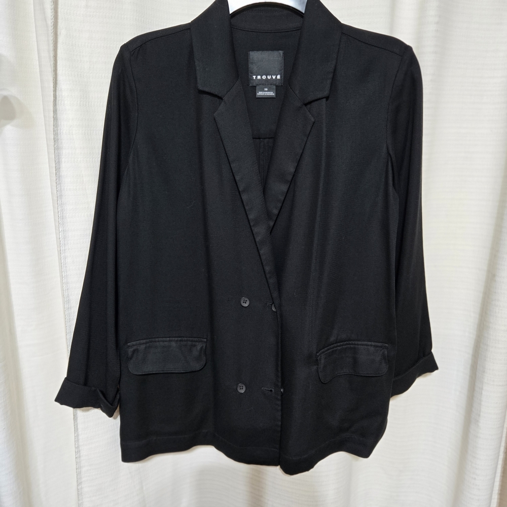 Trouve Women's Black Blazer